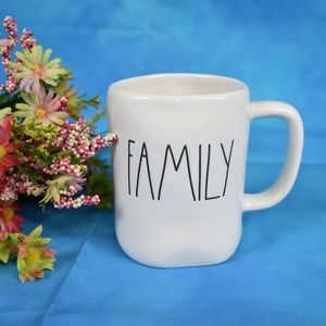 Rae Dunn "FAMILY" Mug